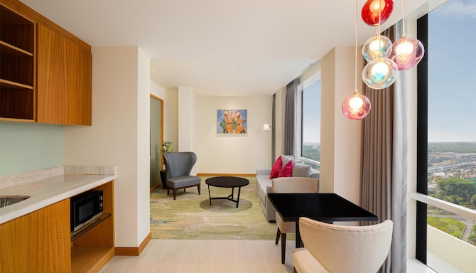 Radisson Golf & Convention Center Batam - One Bedroom Suite City View Living Room