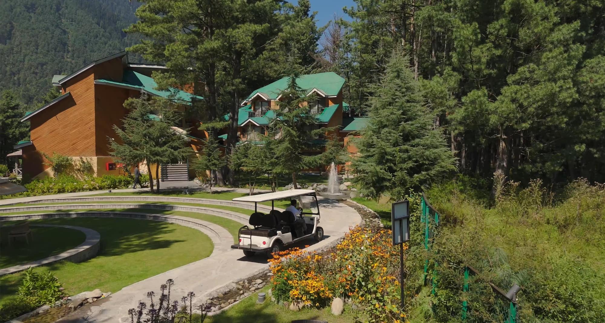 Radisson Golf Resort Pahalgam - Entrance