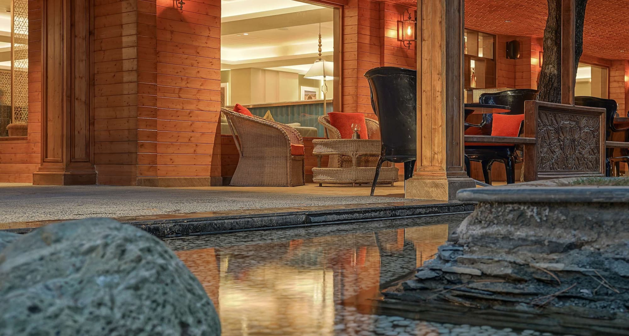 Radisson Golf Resort Pahalgam - Water body near reception block