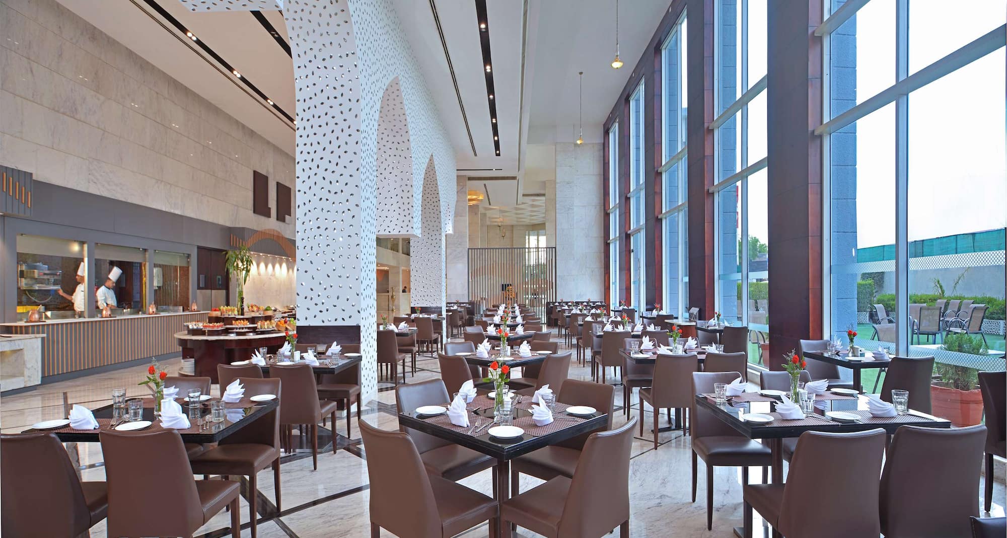 Radisson Hotel Agra - Coffee shop