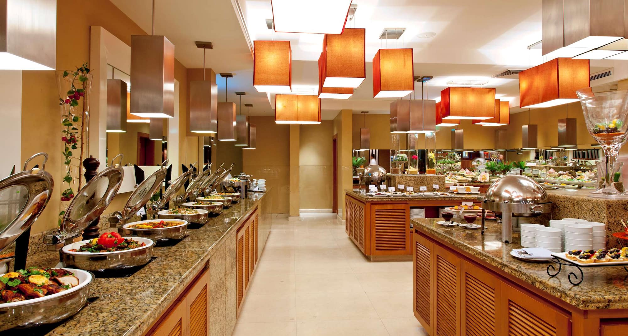 Park Inn by Radisson Al Khobar - Palms Restaurant
