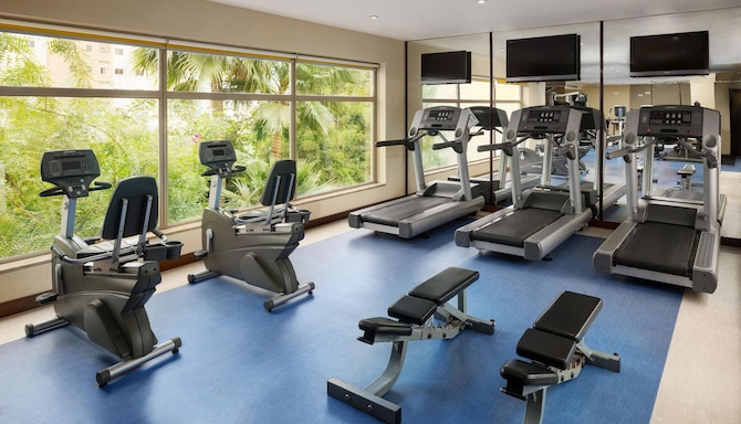 Park Inn By Radisson Al Khobar - Fitness room