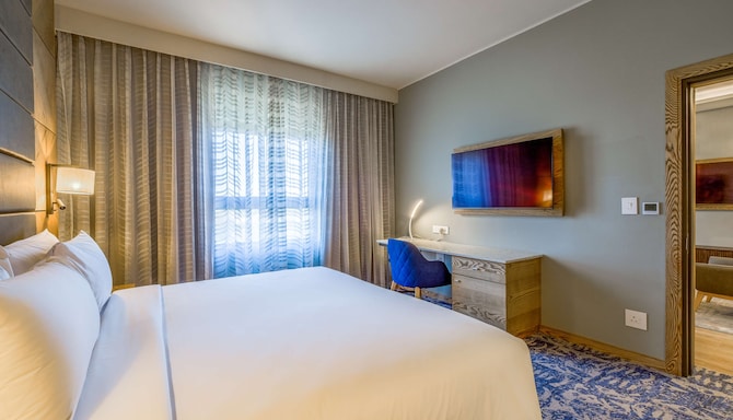 Radisson Hotel and Convention Centre OR Tambo Airport - Diplomatic suite