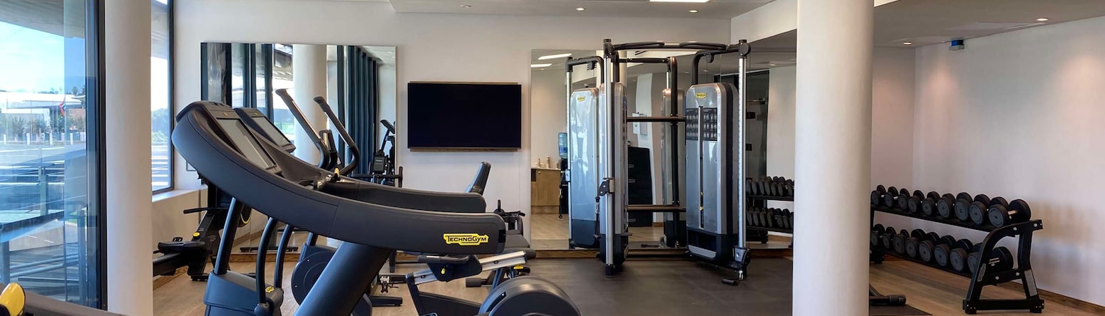 Radisson Hotel & Convention Centre, Johannesburg, O.R. Tambo - Gym Technogym
