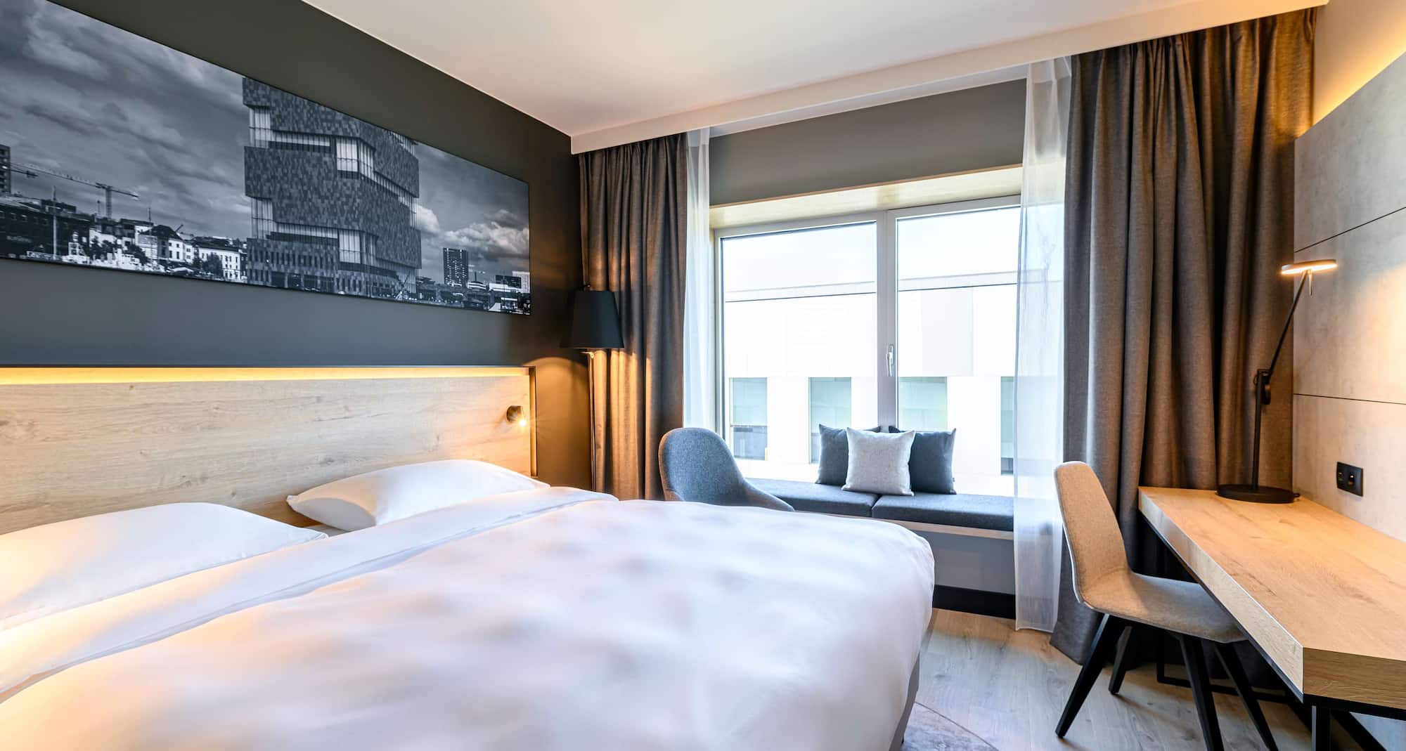 Park Inn by Radisson Antwerp Berchem - Standard Room - King bed