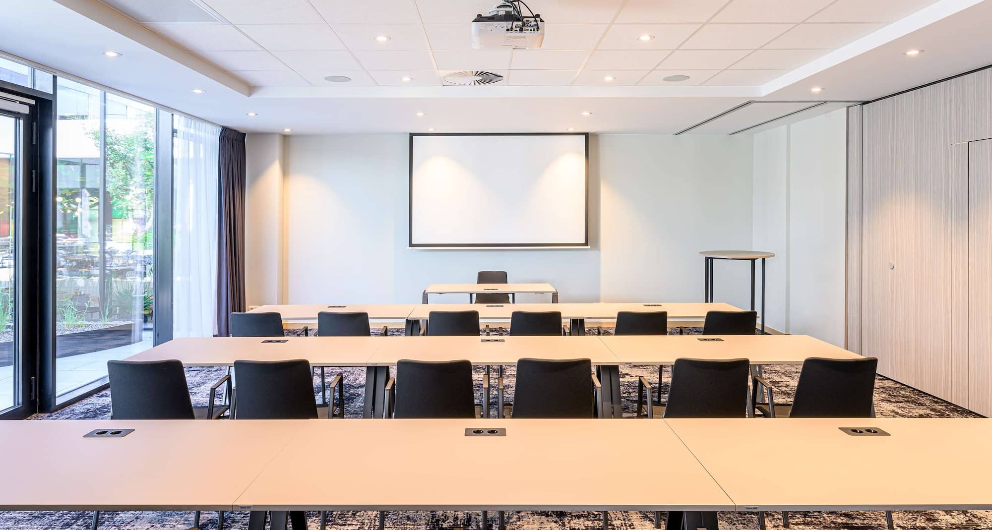 Park Inn by Radisson Antwerp Berchem - Salle de réunion Cogels 2