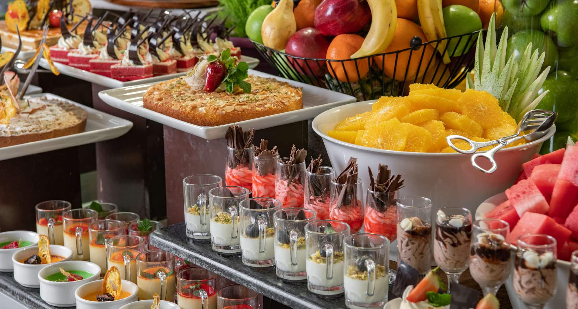 Radisson Hotel and Apartments Dammam Industrial City - Buffet