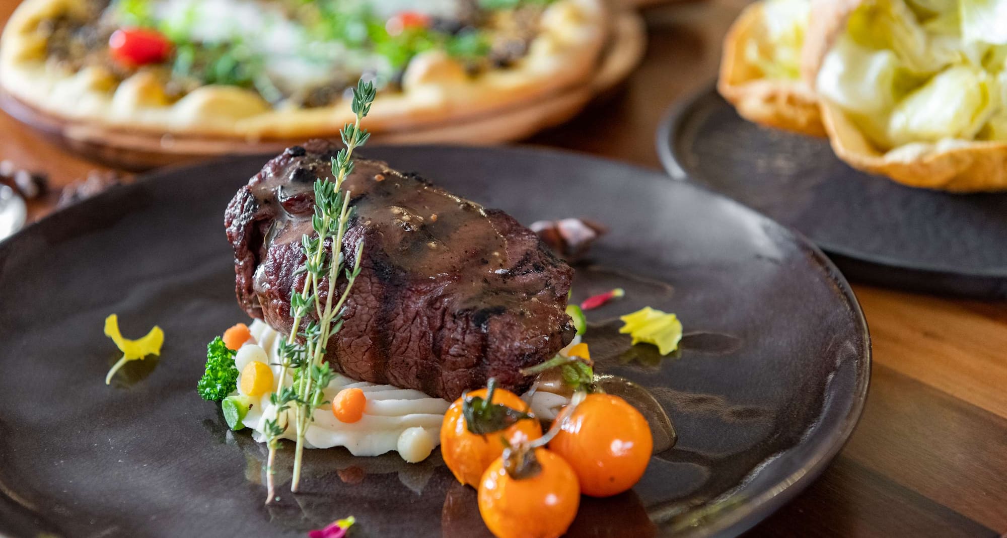 Radisson Hotel and Apartments Dammam Industrial City - RBG Restaurant