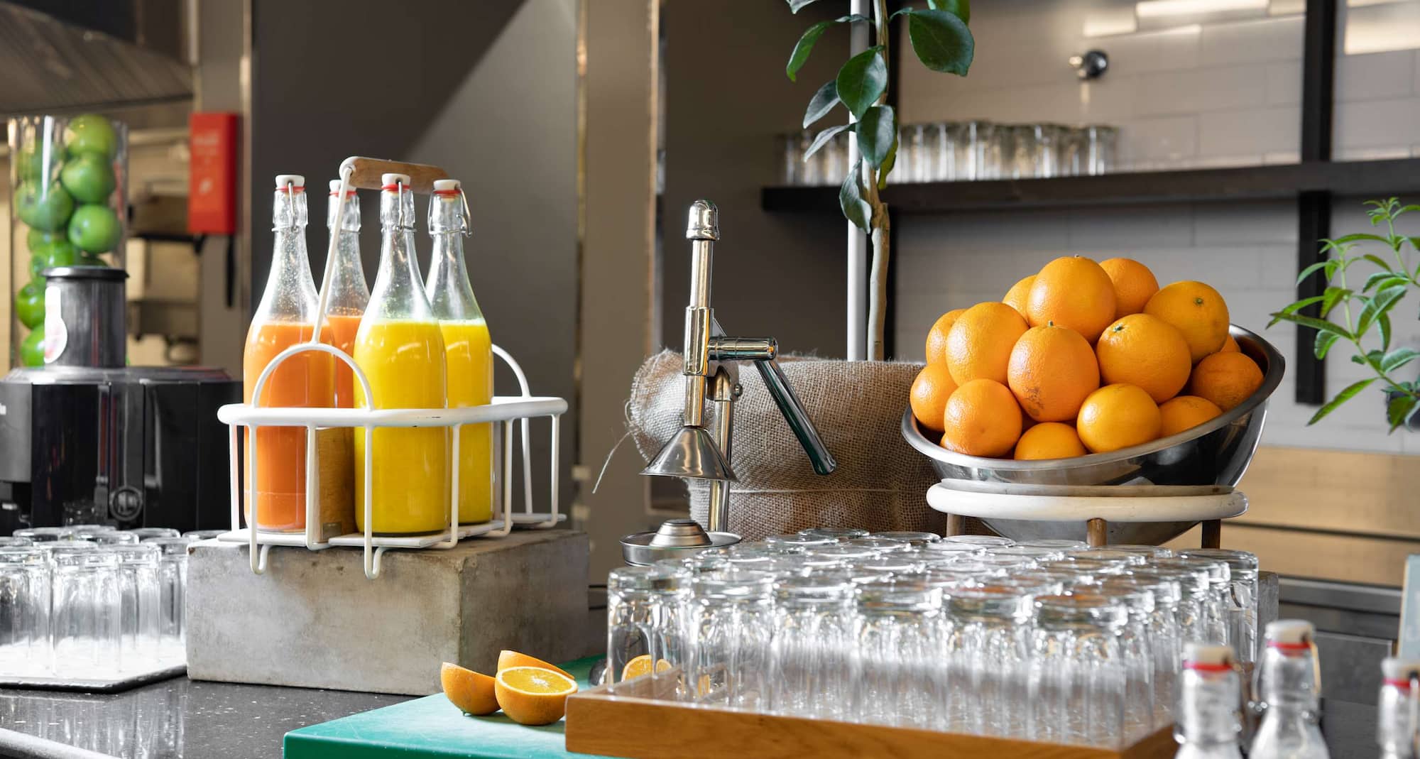 Radisson Hotel and Apartments Dammam Industrial City - RBG Restaurant