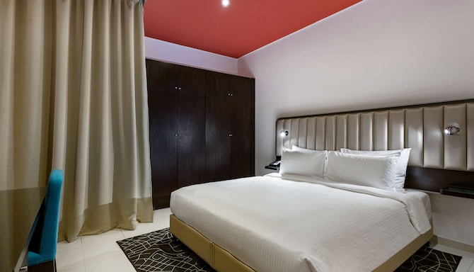 Radisson Hotel & Apartments Dammam Industrial City - One Bedroom Apartment