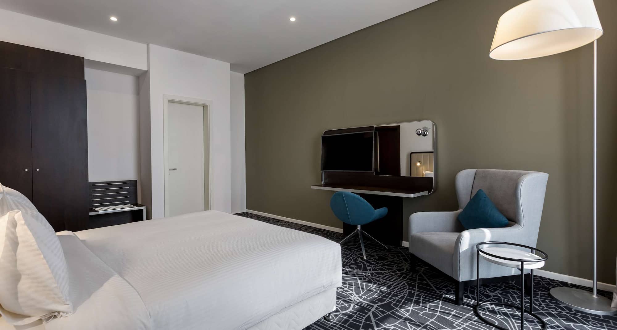 Radisson Hotel & Apartments Dammam Industrial City - Junior Suite