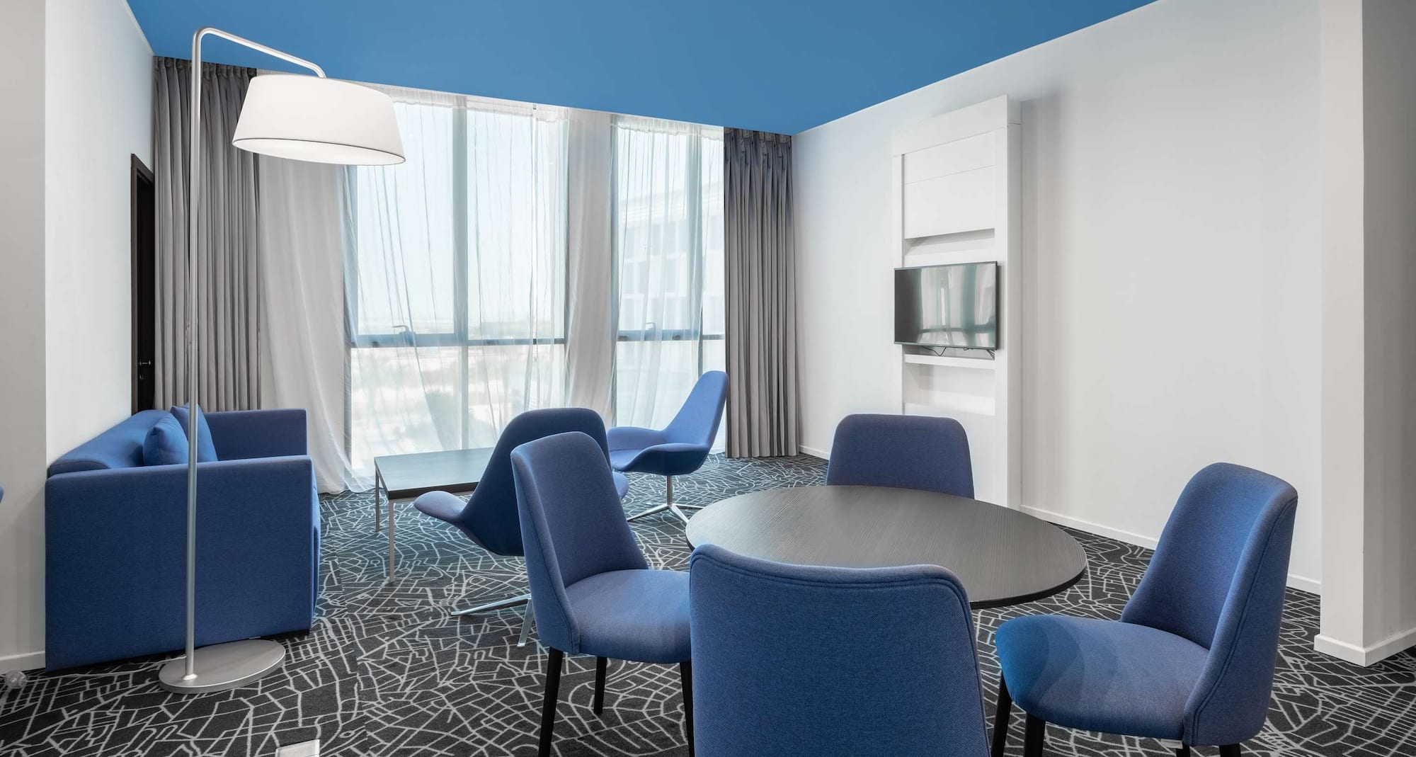 Radisson Hotel & Apartments Dammam Industrial City - Suite