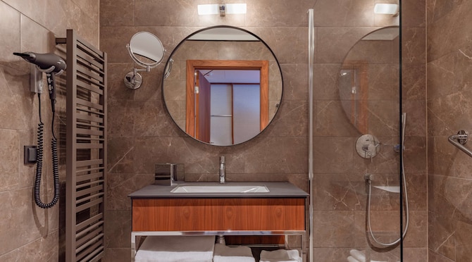 Radisson Hotel & Apartments Gdansk - Superior Room bathroom