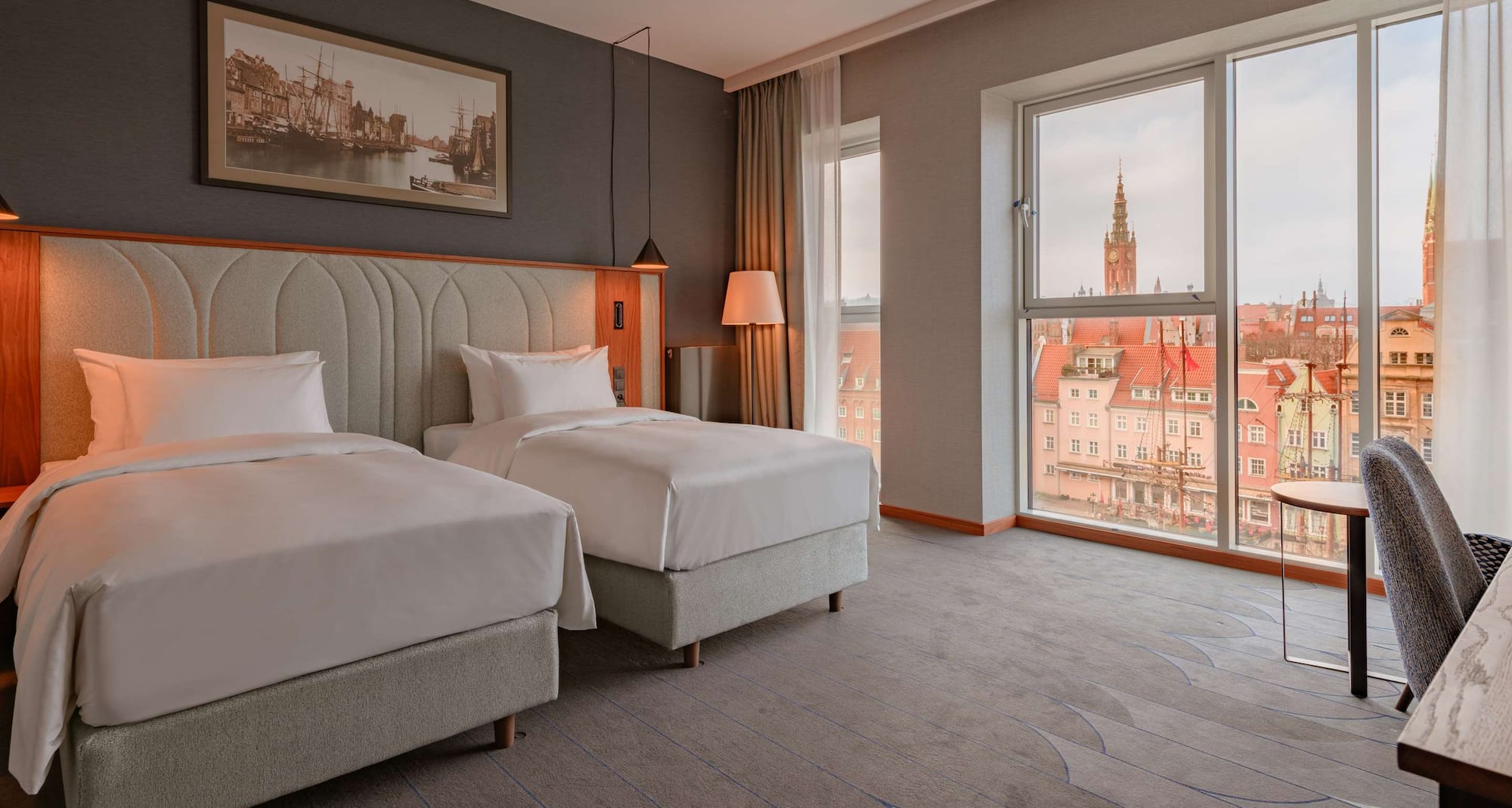 Radisson Hotel and Apartments Gdansk - Superior Room with river view and spa access