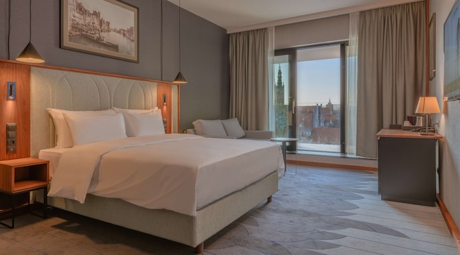 Radisson Hotel & Apartments Gdansk - Family Room with river view & spa access
