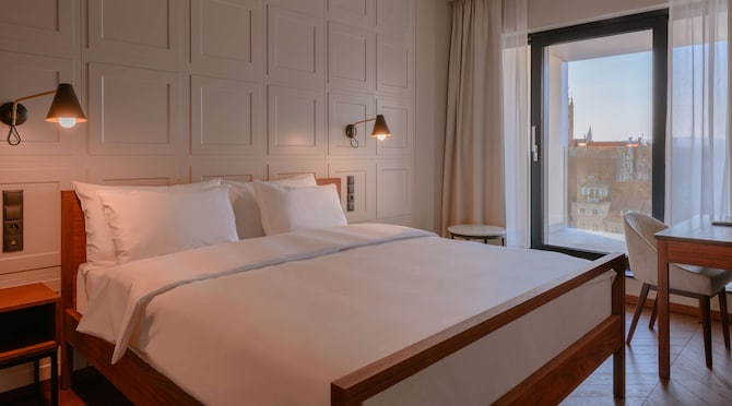 Radisson Hotel & Apartments Gdansk - Suite with river view & spa access
