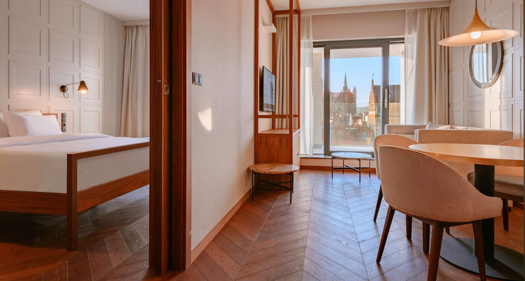 Radisson Hotel and Apartments Gdansk - Suite with river view and spa access
