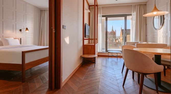 Radisson Hotel & Apartments Gdansk - Suite with river view & spa access
