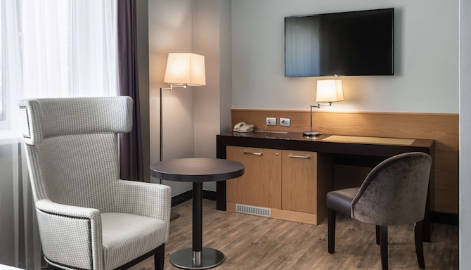 Radisson Hotel Astana - Standard Room