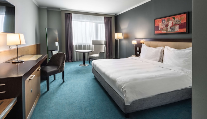 Radisson Hotel Astana - Superior Room