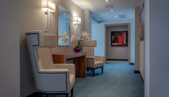 Radisson Hotel Astana - Presidential Suite hall