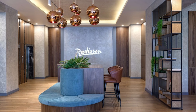 Radisson Hotel Baku - Lobby
