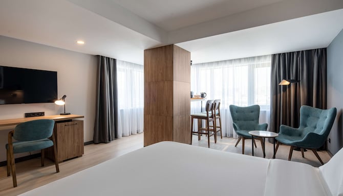 Radisson Hotel Baku - Junior Suite High Floor