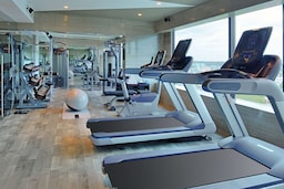 Radisson Hotel Bengaluru City Center - Fitness Center