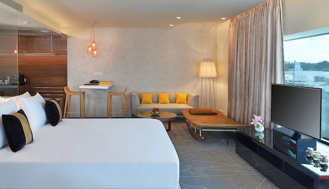 Radisson Hotel Bengaluru City Center - One Bedroom Suite