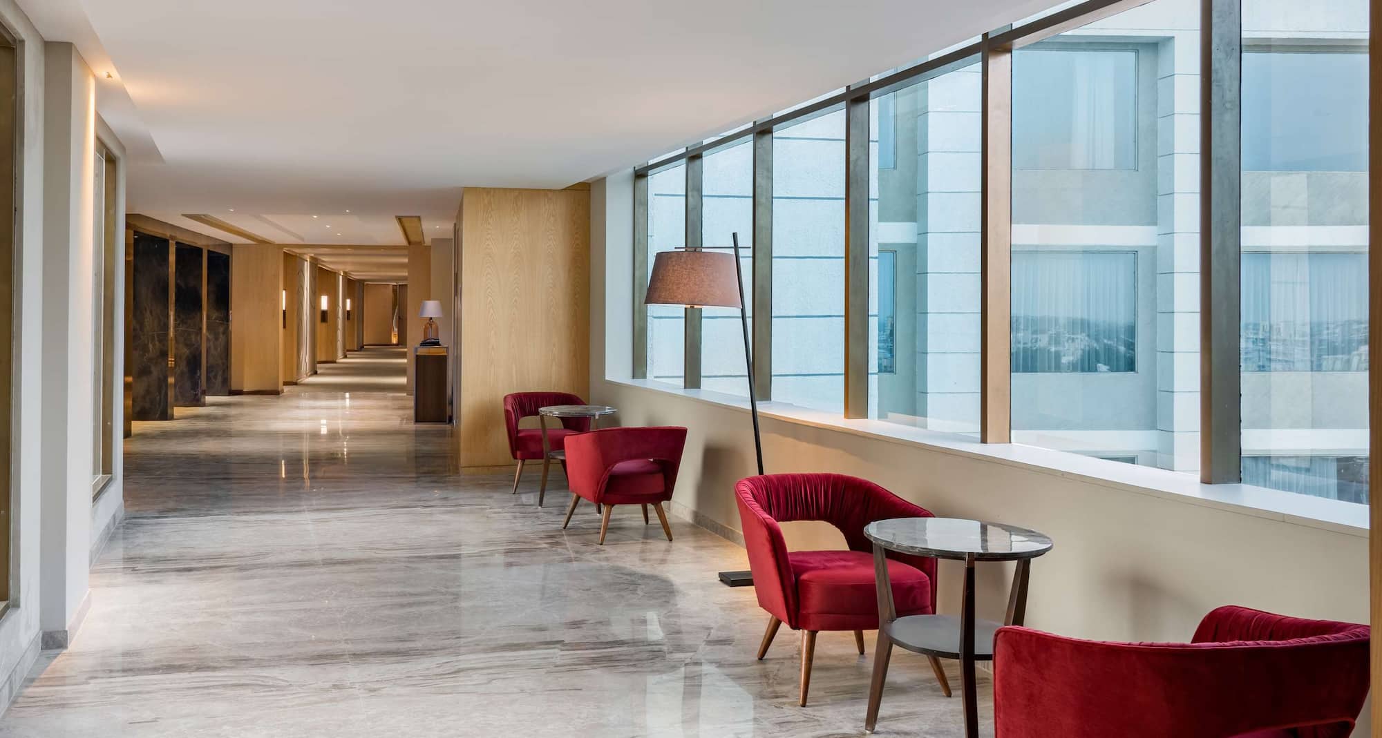 Radisson Hotel Bhopal - Corridor