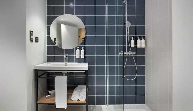 Radisson Hotel Bordeaux Saint Jean - Bad im Gästezimmer