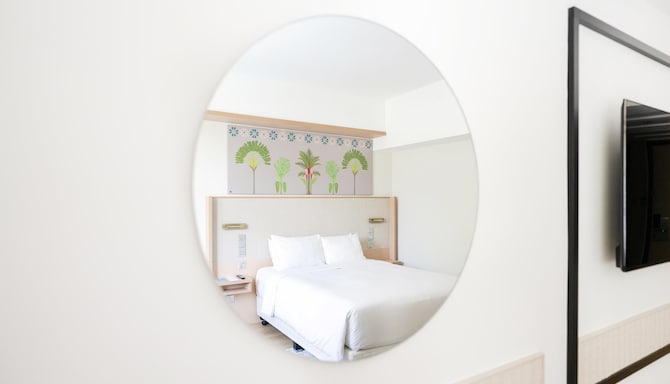 Radisson Hotel Brunei Darussalam - Superior Queen