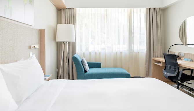 Radisson Hotel Brunei Darussalam - Superior Room