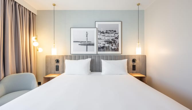 Radisson Hotel Cannes Seaside - Standard Room City View