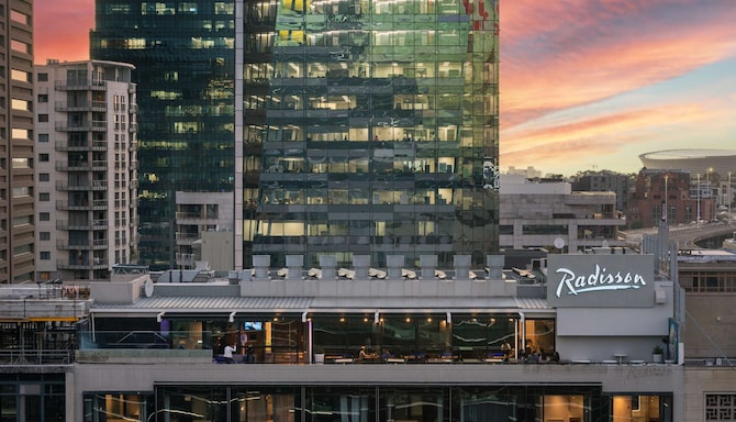 Radisson Hotel Cape Town Foreshore - Hotel exterior