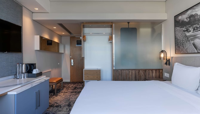 Radisson Hotel Cape Town Foreshore - Premium room Mountain view King