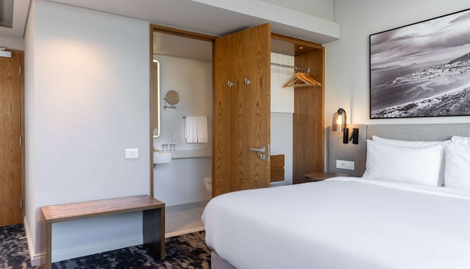 Radisson Hotel Cape Town Foreshore - Standard room Mountain view King