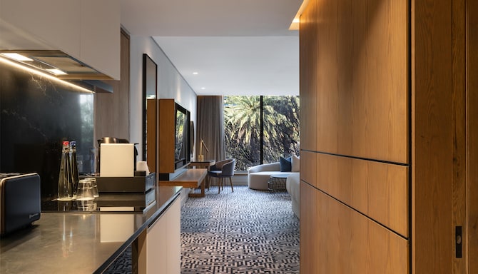 Radisson Hotel Cape Town Foreshore - Studio Apartment Kitchenette