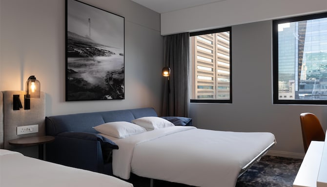 Radisson Hotel Cape Town Foreshore - Junior Suite King open sofa