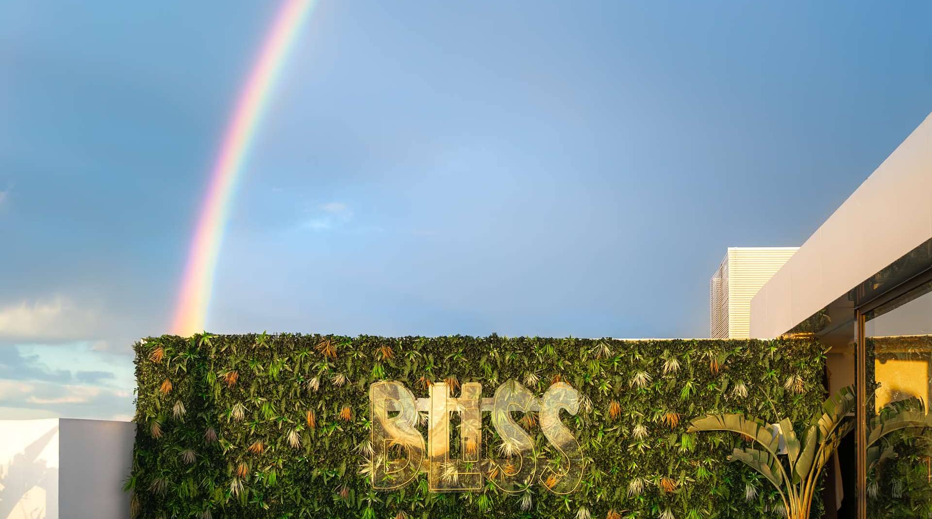 Radisson Hotel Casablanca Gauthier La Citadelle - Bliss Rooftop - Pool