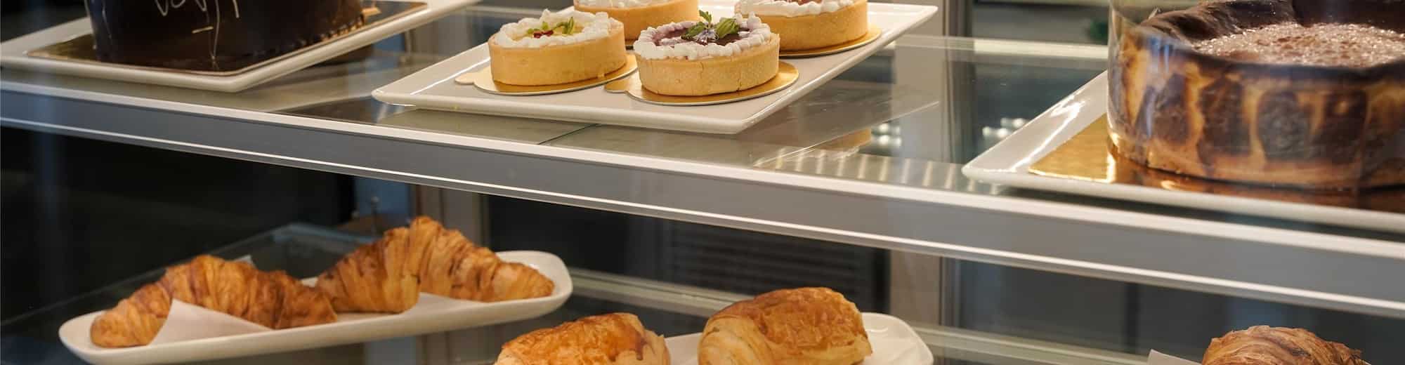 Radisson Hotel Chateau de Bangkok - Larder and Lounge