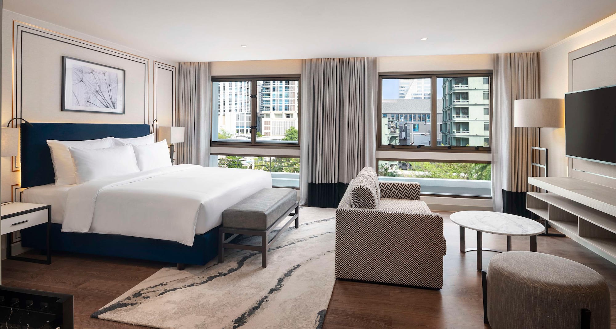 Radisson Hotel Chateau de Bangkok - Deluxe Room