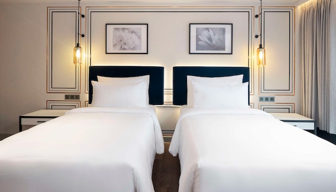 Radisson Hotel Chateau de Bangkok - Junior Suite