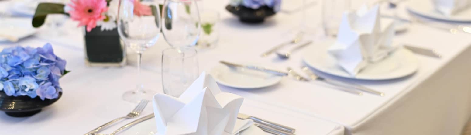 Radisson Hotel Chateau de Bangkok - Wedding Set up