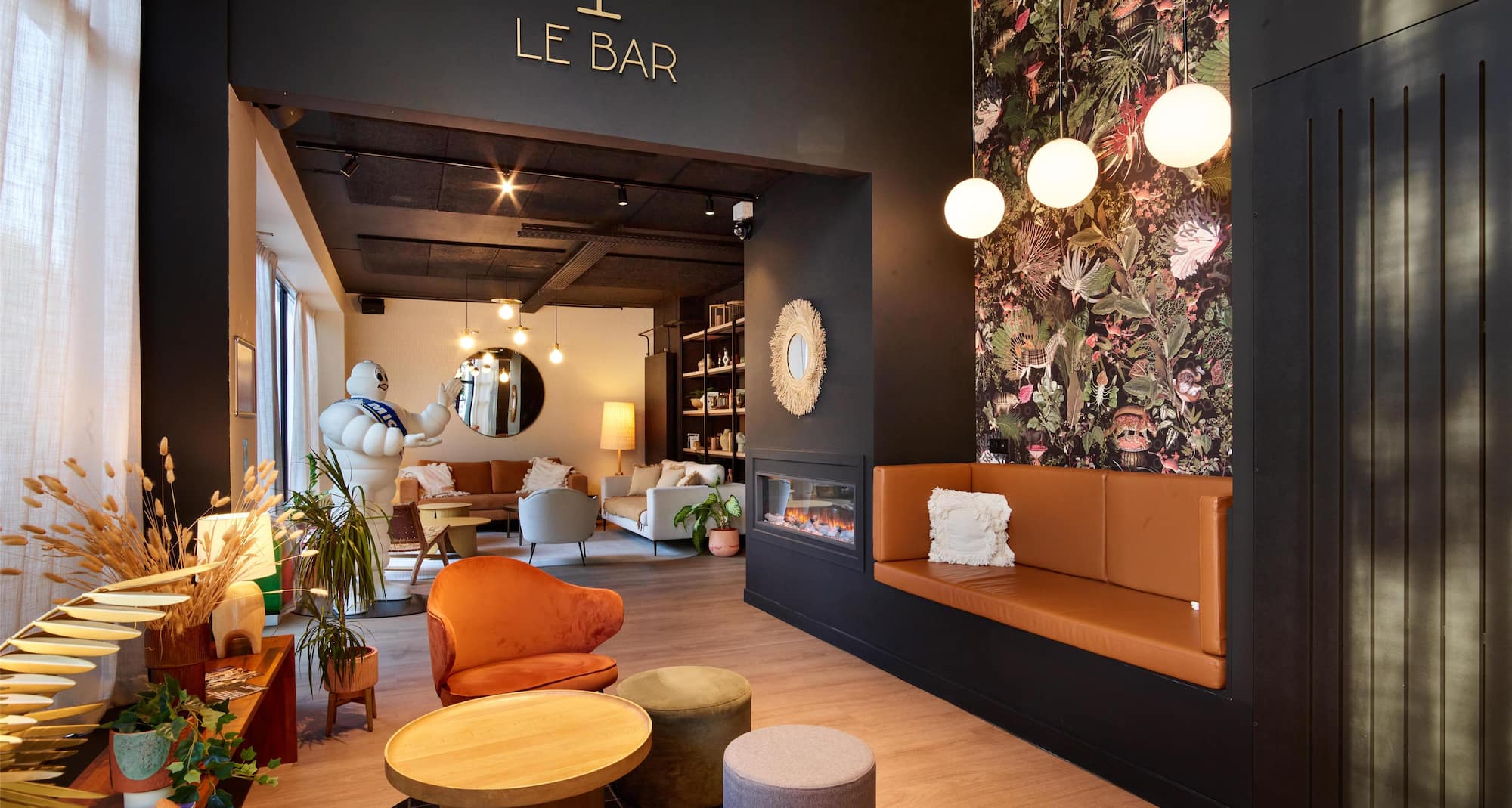 Radisson Hotel Clermont-Ferrand - Bar Lounge