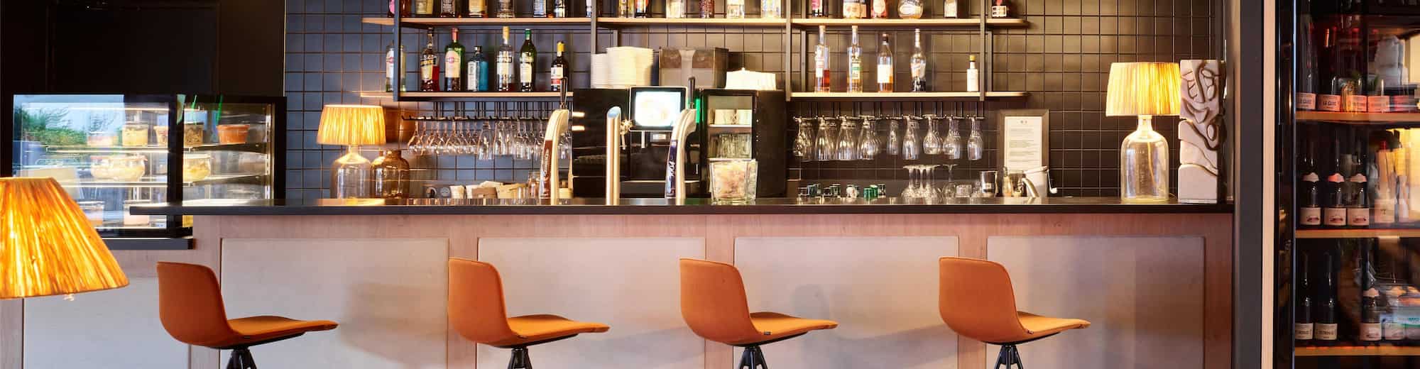 Radisson Hotel Clermont-Ferrand - Lounge bar