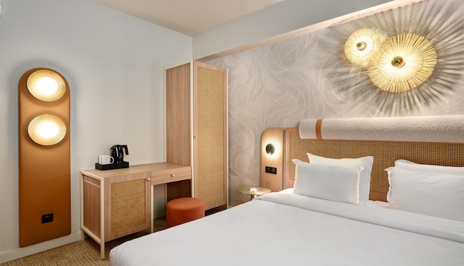 Radisson Hotel Clermont-Ferrand - Superior Room