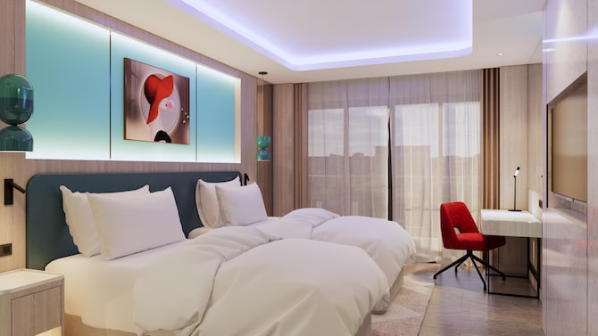 Radisson Hotel Clover Phuket Kata - Deluxe Room Lady CGI Recreation