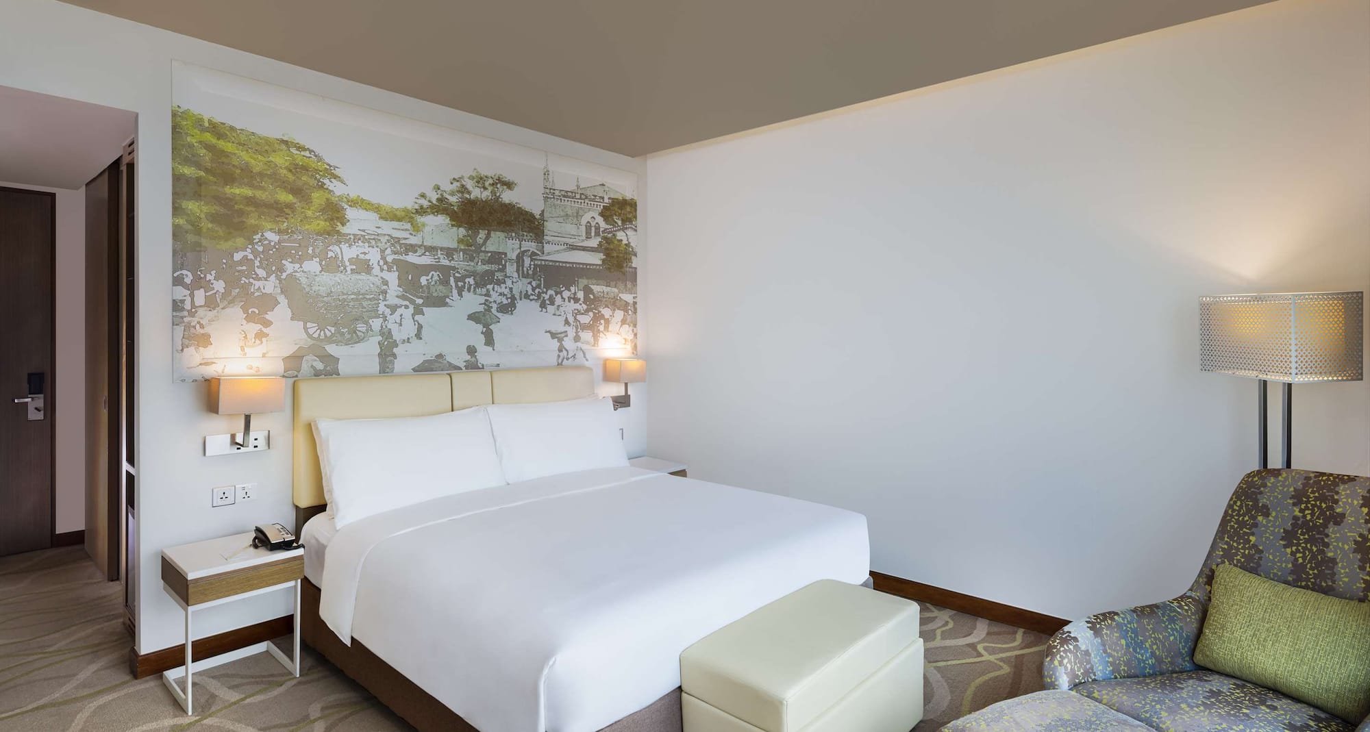 Radisson Hotel Colombo - Premium Room with partial sea view