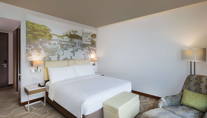 Radisson Hotel Colombo - Premium Room with partial sea view